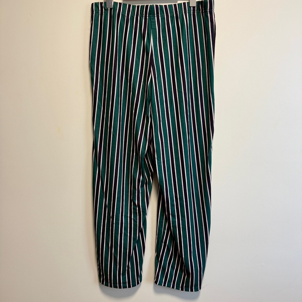 United Colors Of Benetton Green Striped Pajama Set - Picture 7 of 8